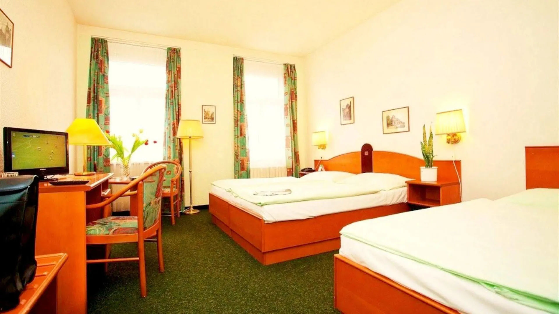 Hotel Merkur - Czech Leading Hotels Prague